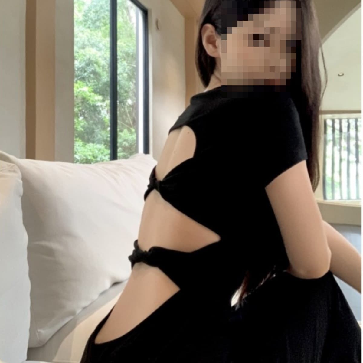 Black Short Sleeve Dress for Women, 2024 New Waist-Hugging Bodycon Hepburn Style Dress