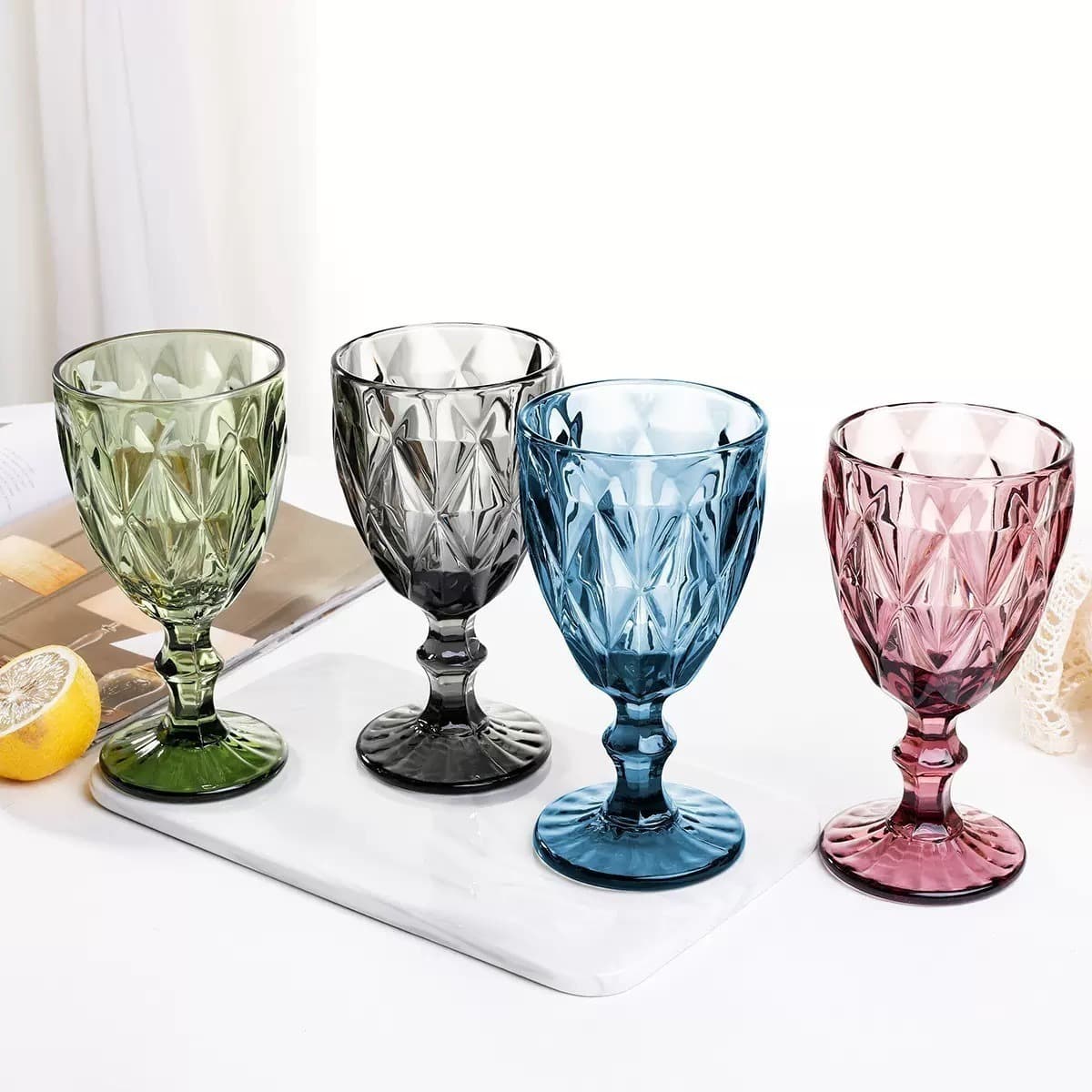 Thick European Relief Red Wine Glass Colorful Glass Beverage Cup High Footed Wedding Glass for Juice And Milk Luxury Vintage Style