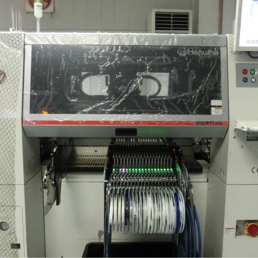 SMT assembly for PCBA prototyping with full-service support, customization, and fast delivery.
