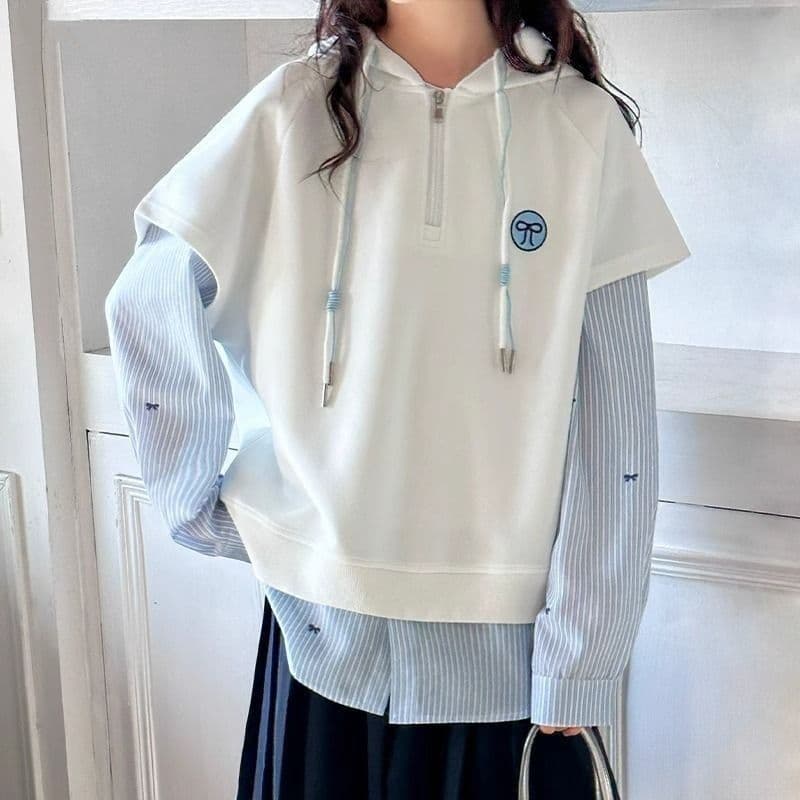 2026 Spring and Autumn New Girls' Sweater Tops for Big Children, Fashionable Autumn Clothes for Girls and Children, Fashionable and Versatile Fake Two Pieces