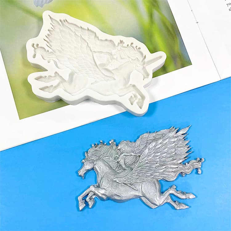 Dongguan Senli Original Flying Unicorn Chocolate Baking DIY Fondant Mold Tianma Epoxy Silicone Mold