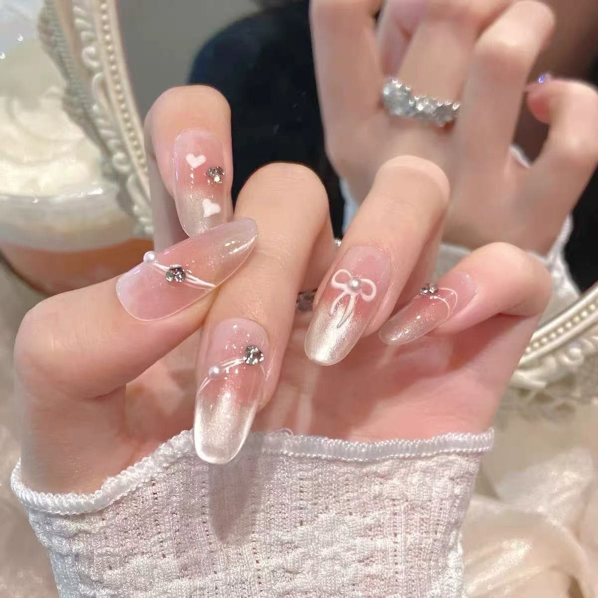 Sweetheart Press-On Nails French Style Cat Eye Nails Celebrity Style Removable Premium Semi-Handmade Slimming Nail Tips