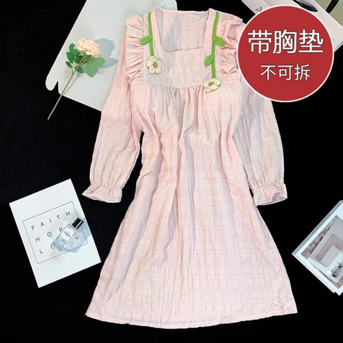 Autumn nightgown cloud cotton cute and sweet long-sleeved princess style pajamas with breast pads for women loose solid color home wear summer