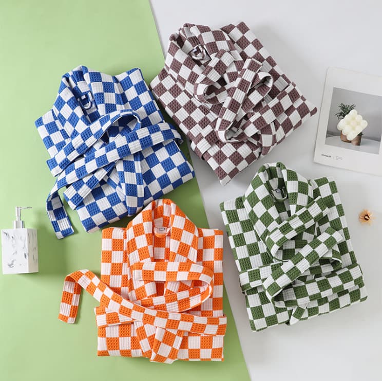 Pure Cotton Bathrobe, Autumn and Winter Thick Double-Layer Waffle Bathrobe, Men's and Women's Hotel Nightgown, Checkerboard Pattern Couple's Bath Towel, Absorbent