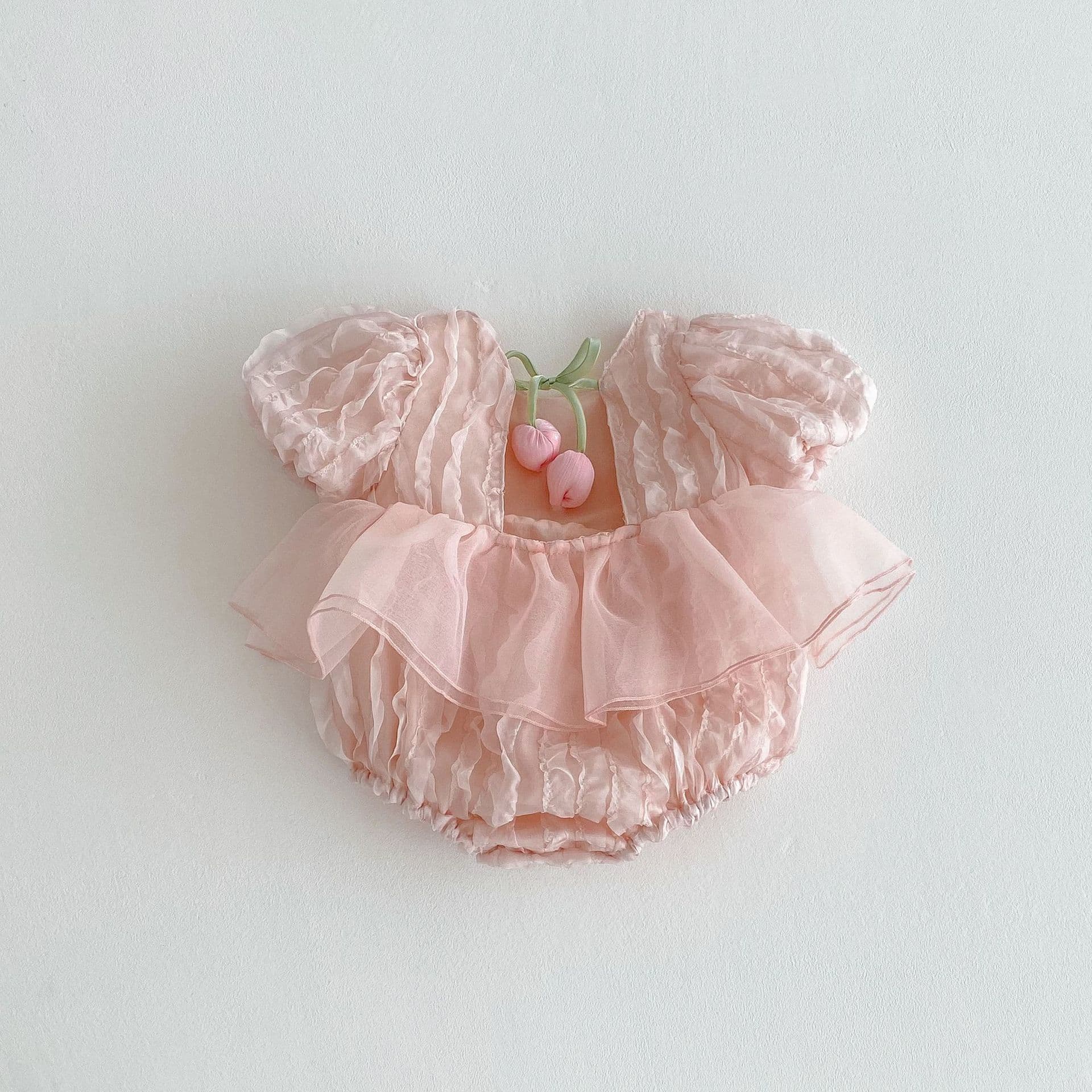 INS Summer New Bubble Sleeve Short-Sleeve Romper for Baby Girls, Sweet and Cute Open-Back Lace Dress