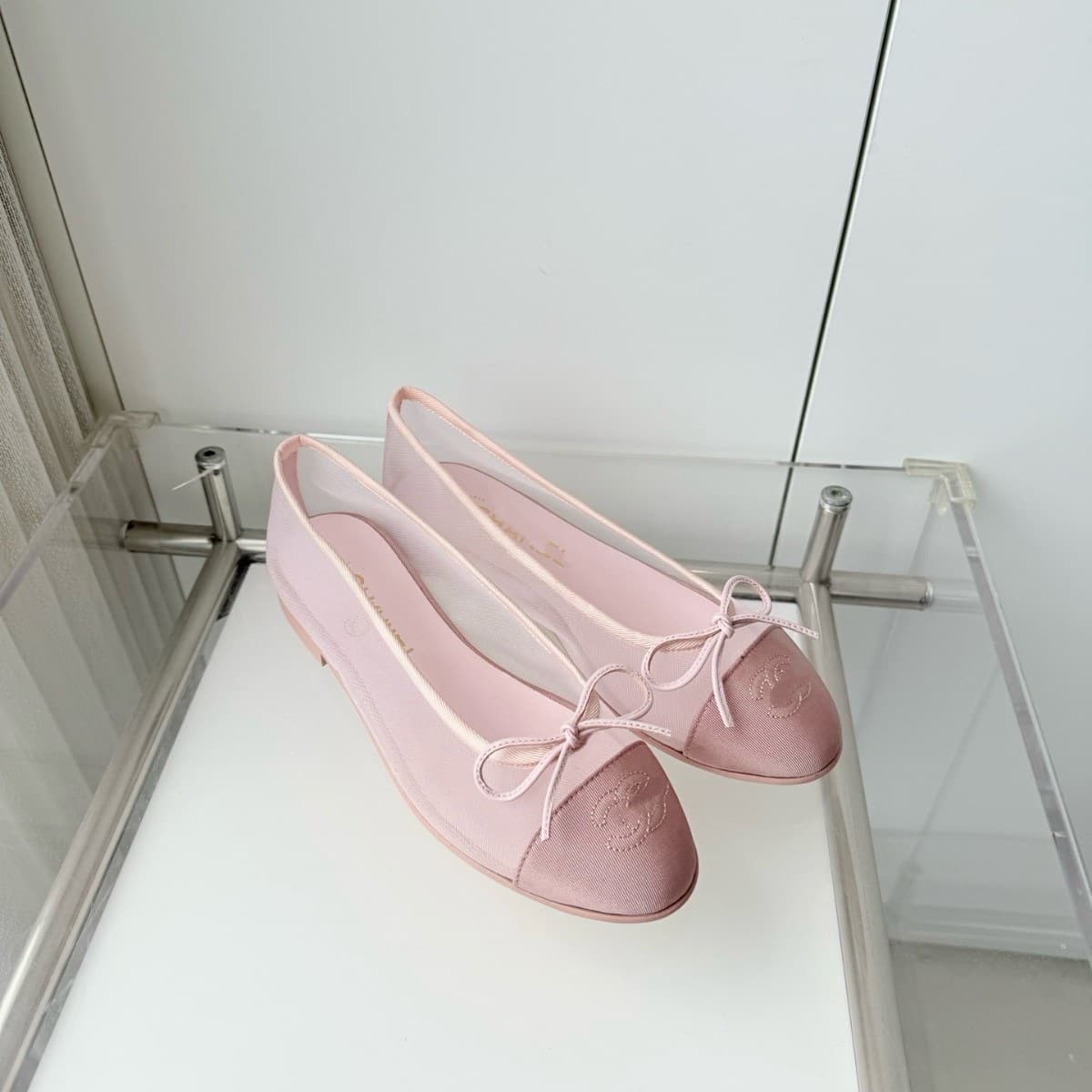 Cross-border Trade French Chic Round Toe Mesh Bow Flat Shoes for Women 2026 New Slip-on Loafers