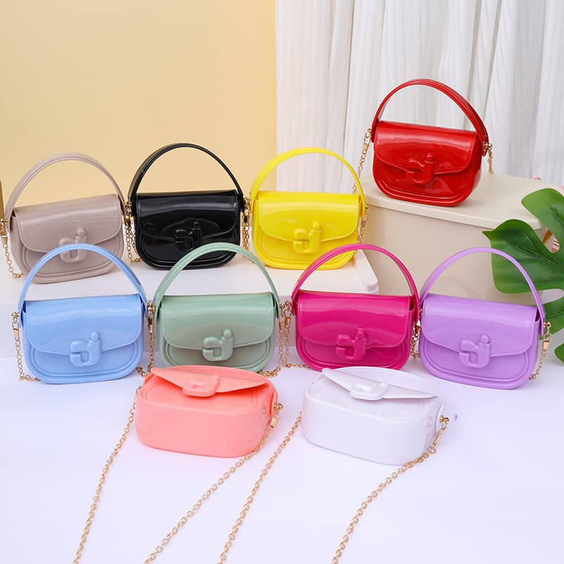 Cross-border children's chain crossbody bag, fashionable and versatile portable jelly bag for girls when traveling, small coin purse bag for storage