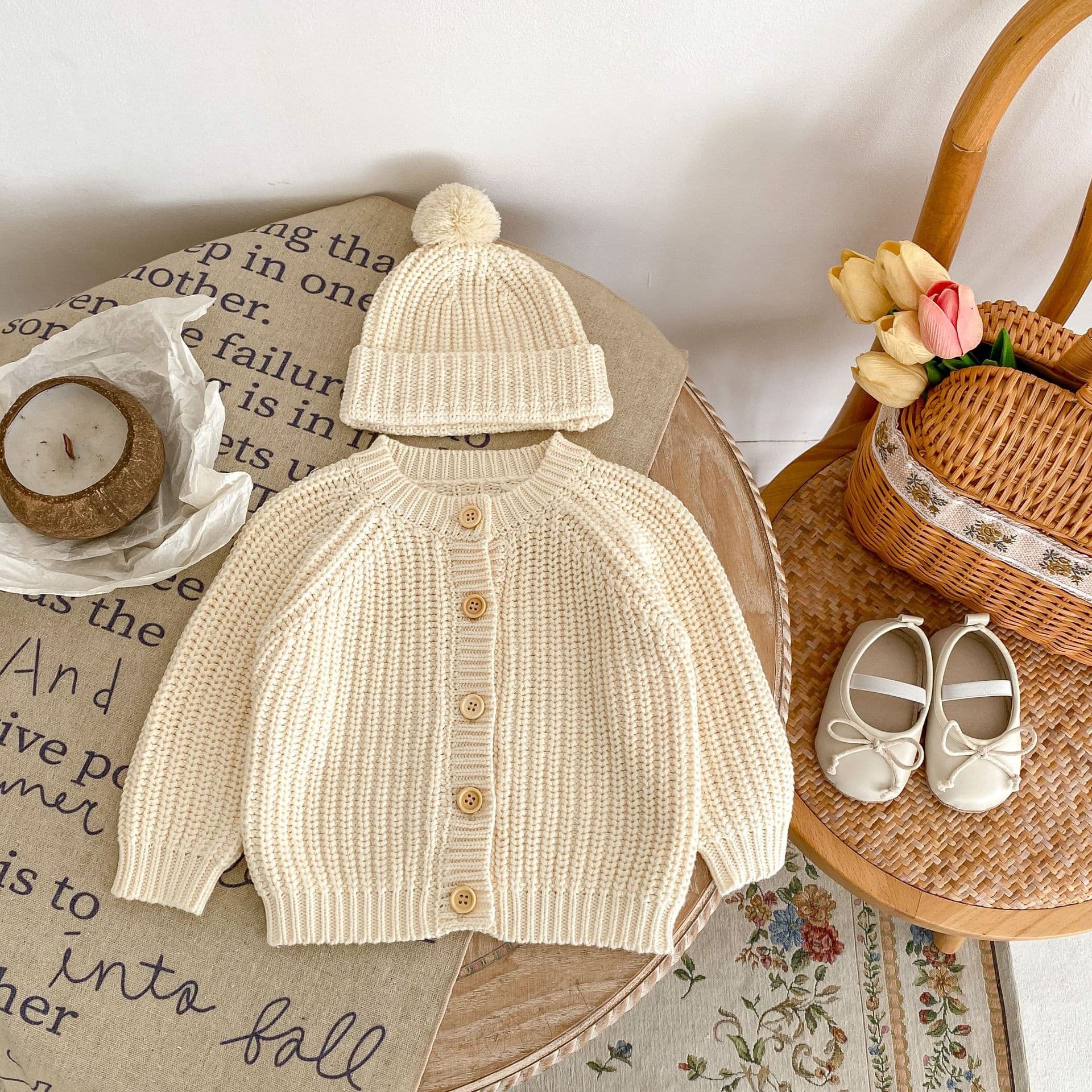 2026 Autumn Internet celebrity ins style baby girl children's off-white knitted long-sleeved coat newborn cardigan sweater