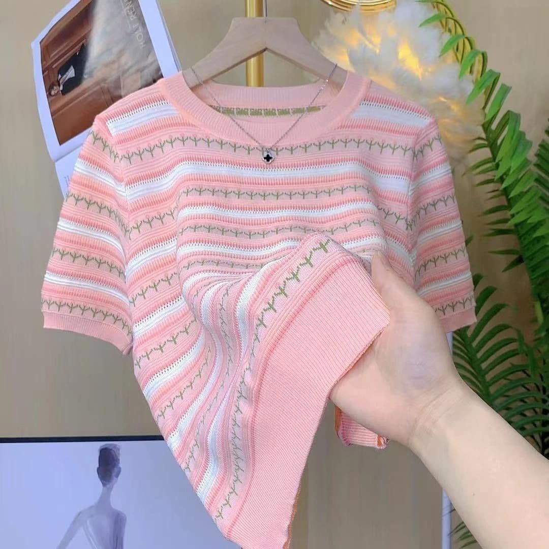 2026 Summer Plus Size Pink Short Sleeve T-Shirt for Women Korean Striped Contrast Color Age-Defying Slimming Top