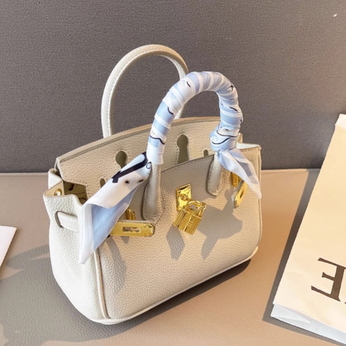 Genuine Leather Handbag Platinum Bag Cowhide Leather Women's Handbag Crossbody Bag Stylish Durable Soft Texture Daily Use