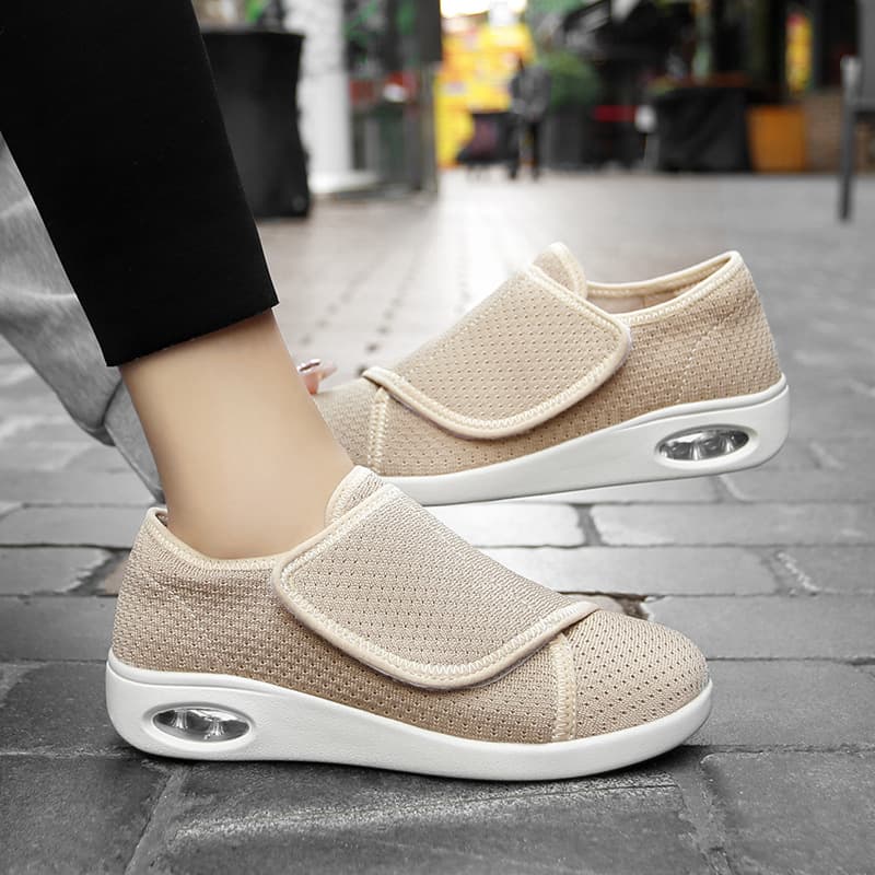 Breathable Mesh Spring/Autumn New Anti-slip Durable Velcro Middle-aged and Elderly Women's Casual Sports Shoes