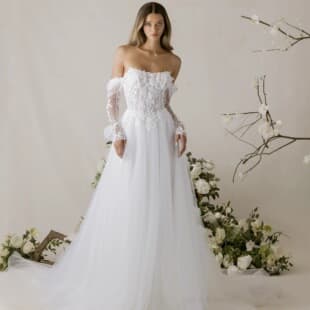 Wedding Dress European American Strapless Summer New Long Sleeve Slimming Fashion Small Train Light Wedding Gown