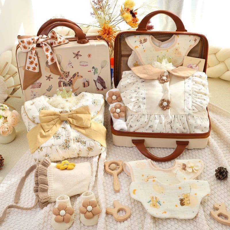 Newborn Gift Box Baby Shower Gift Full Moon Gift Postpartum Gift for Mother Clothing Set High-End