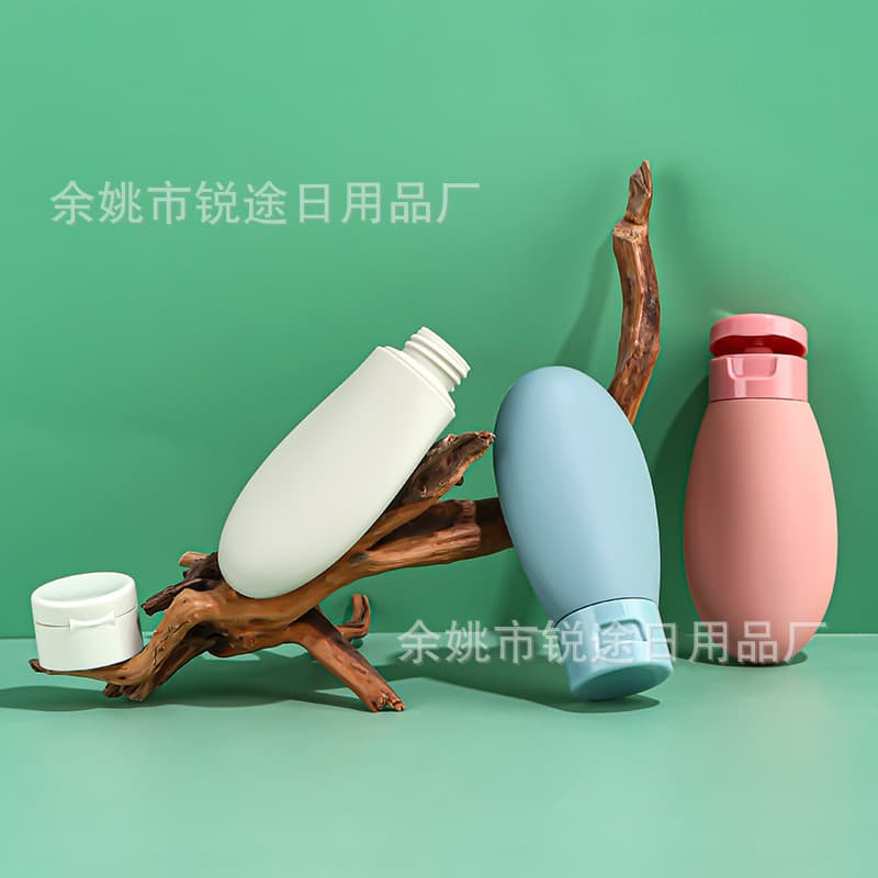Instagram-style travel-sized empty bottles, flocked flip-top tube bottles for shampoo, body wash, facial cleanser, and hand cream.