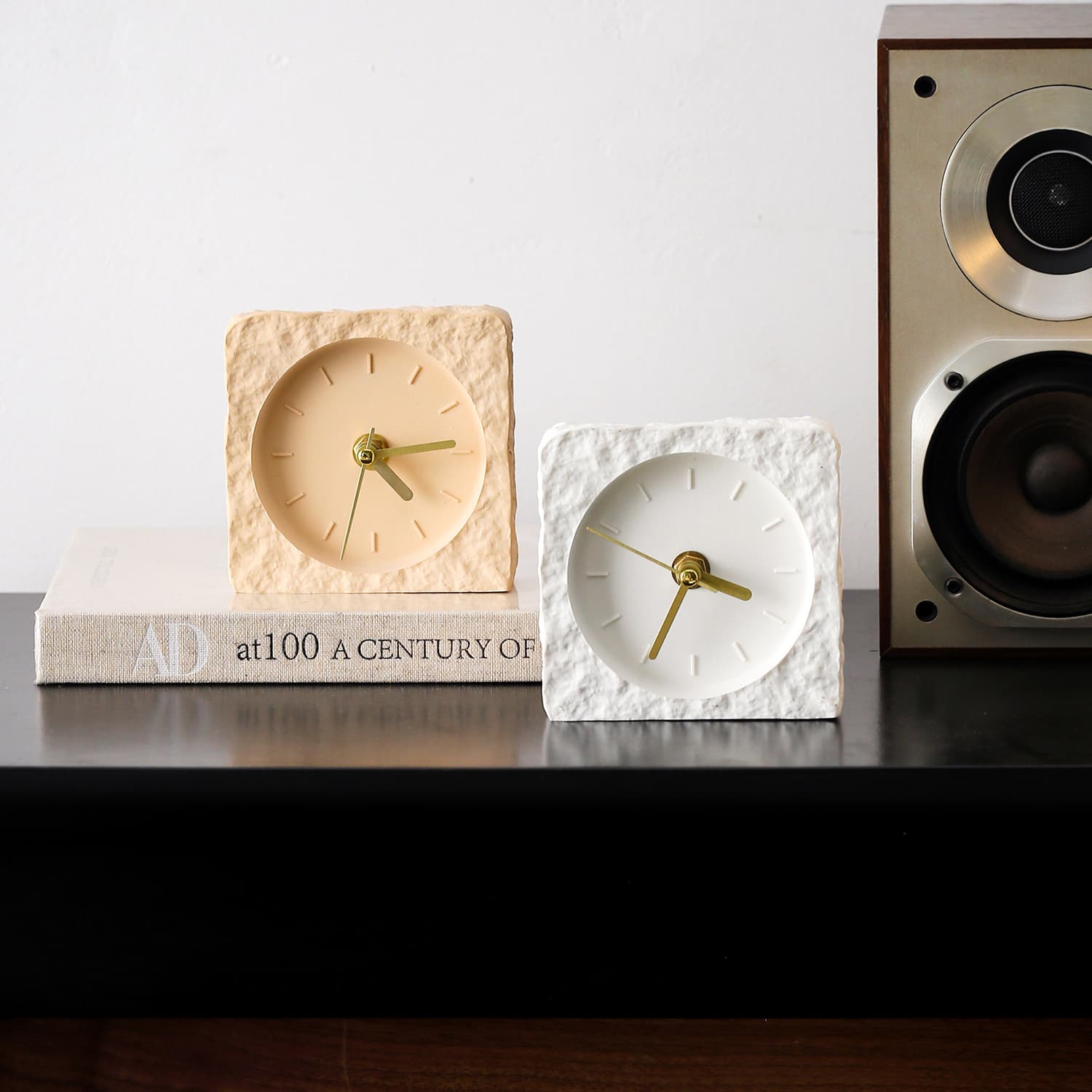 Desktop Decoration, Home Decor, Modern Minimalist Creative Silent Clock, Living Room Quartz Clock, Sweep Second Hand, Home Silent
