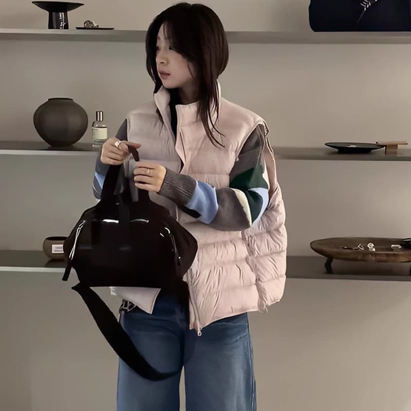 Popular 90% White Duck Down Vest for Women Outer Wear 2025 Autumn Winter Fashion Stand-Up Collar Ribbed Vest Petite Lightweight