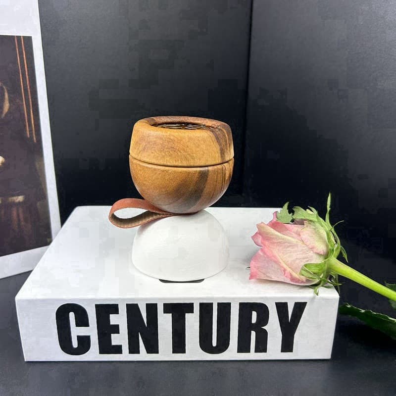 Middle Eastern Aromatherapy Burner European Style Mini Portable Wood Grain Ball Tower Incense Burner Metal Aromatherapy Burner Ceramic