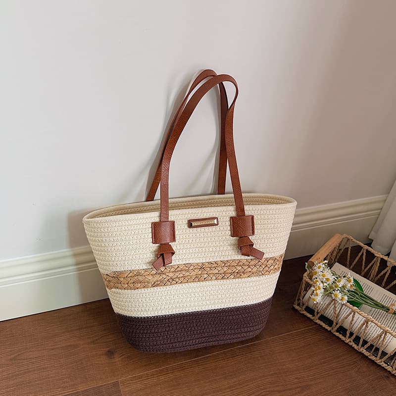 Temperament Large Capacity Tote Cotton Woven Bag New Striped Shoulder Straw Bag Vacation Beach Bag Versatile Women's Bag