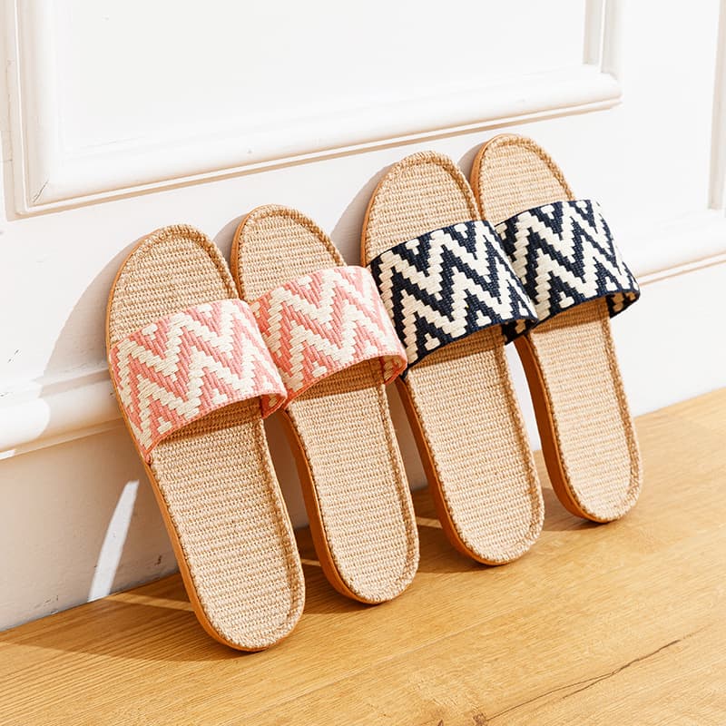 Breathable linen slippers for men, household all-season indoor soft sole non-slip floor sandals for women in summer