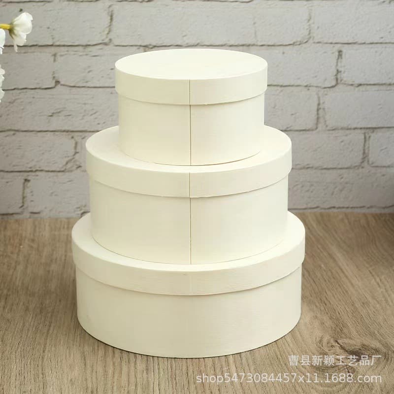 Creative Bridesmaid Gift Wooden Packaging Box Wedding Candy Solid Wood Gift Box Lid and Base Round Poplar Gift Box