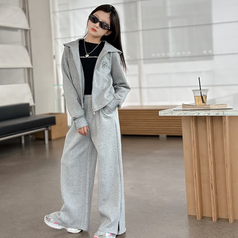 Girls' Two-Piece Outfit Set Spring and Autumn Big Kids Long-Sleeve Hooded Jacket Straight-Leg Pants Girls' Sports Set