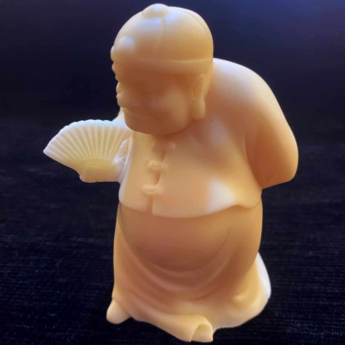 Ivory Nut Maitreya Buddha Statue Ornament, Intricately Carved Handheld Fan Craft, Collectible Decorative Art for Display