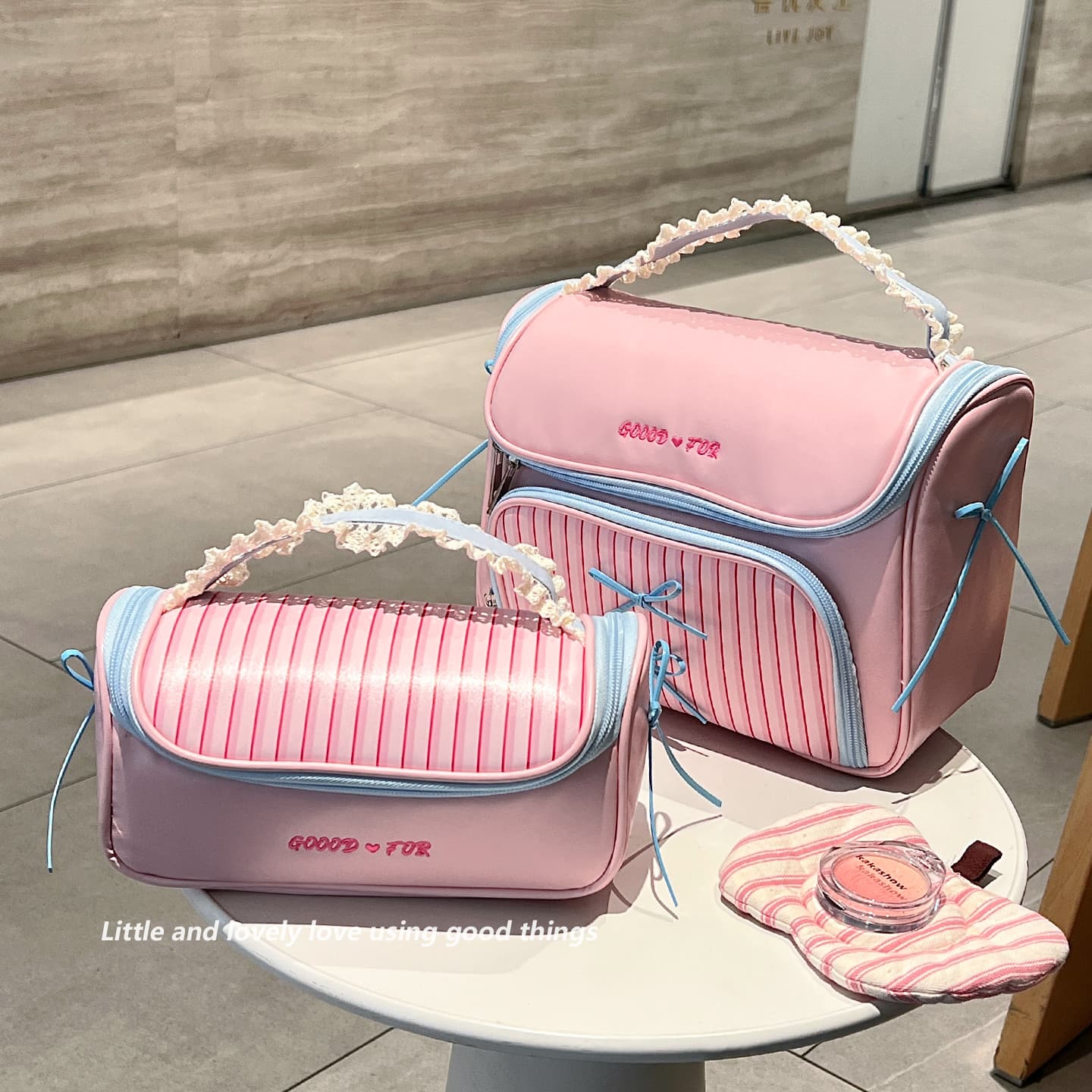 Bow Makeup Bag Large Capacity Travel Portable Women's Compartment Toiletry Skincare Brush Storage Bag Handheld