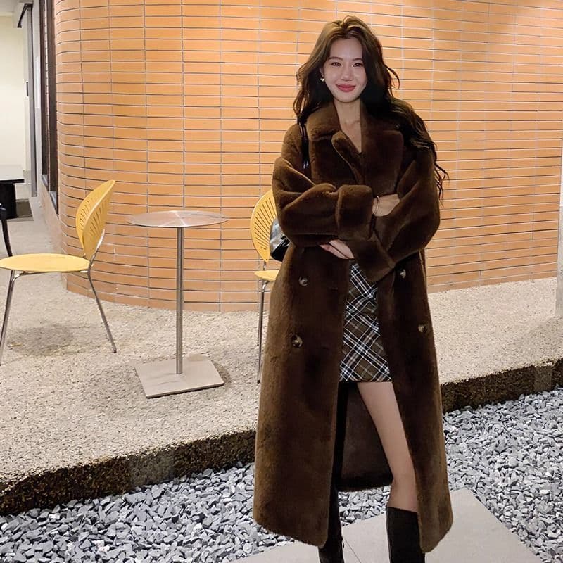 2025 Autumn/Winter Thickened Elegant Mid-Length Suit Collar Faux Mink Fur Coat with Quilted Lining for Women