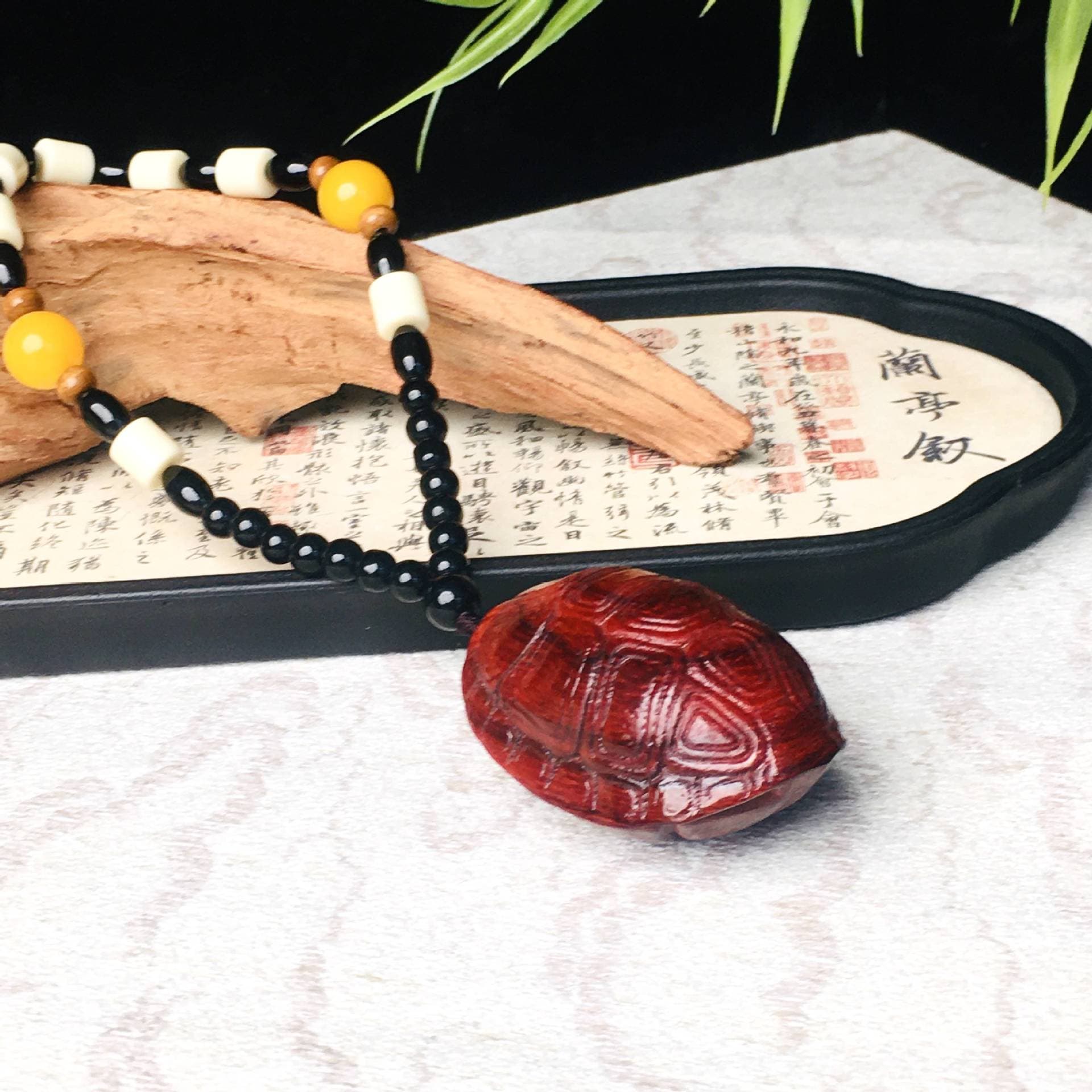 Red Sandalwood Tortoiseshell Handheld Piece