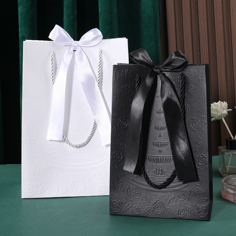 Premium Embossed Rose Gift Bag, Birthday Gift Packaging Bag, Candy Bag, Holiday Gift Bag, Paper Bag