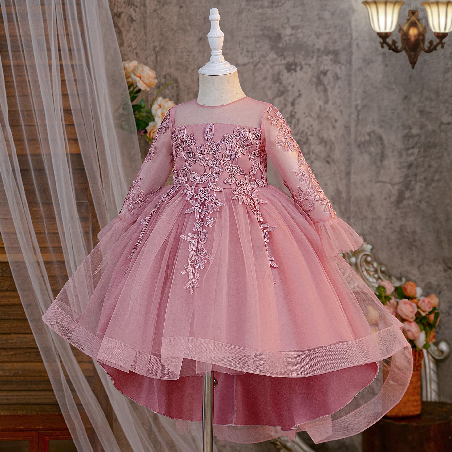 New Children's White Tutu Dress Flower Girl Evening Gown Little Girl Catwalk Piano Performance Princess Dress