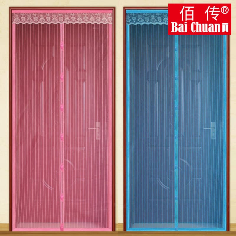 Summer mosquito-proof door curtain with Velcro closure, magnetic soft mesh, suitable for bedrooms, living rooms, and kitchens. Wholesale available.