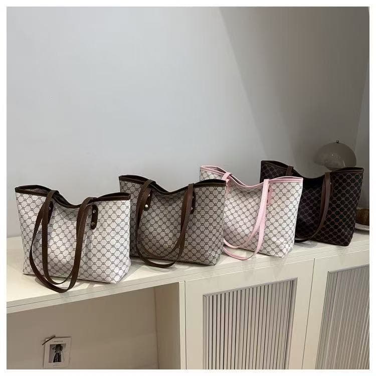Casual and Stylish Large-Capacity Bag for Women 2026 Spring New Tote Bag Commuter Mother-Daughter Bag Hand-Held Shoulder Bag Trendy