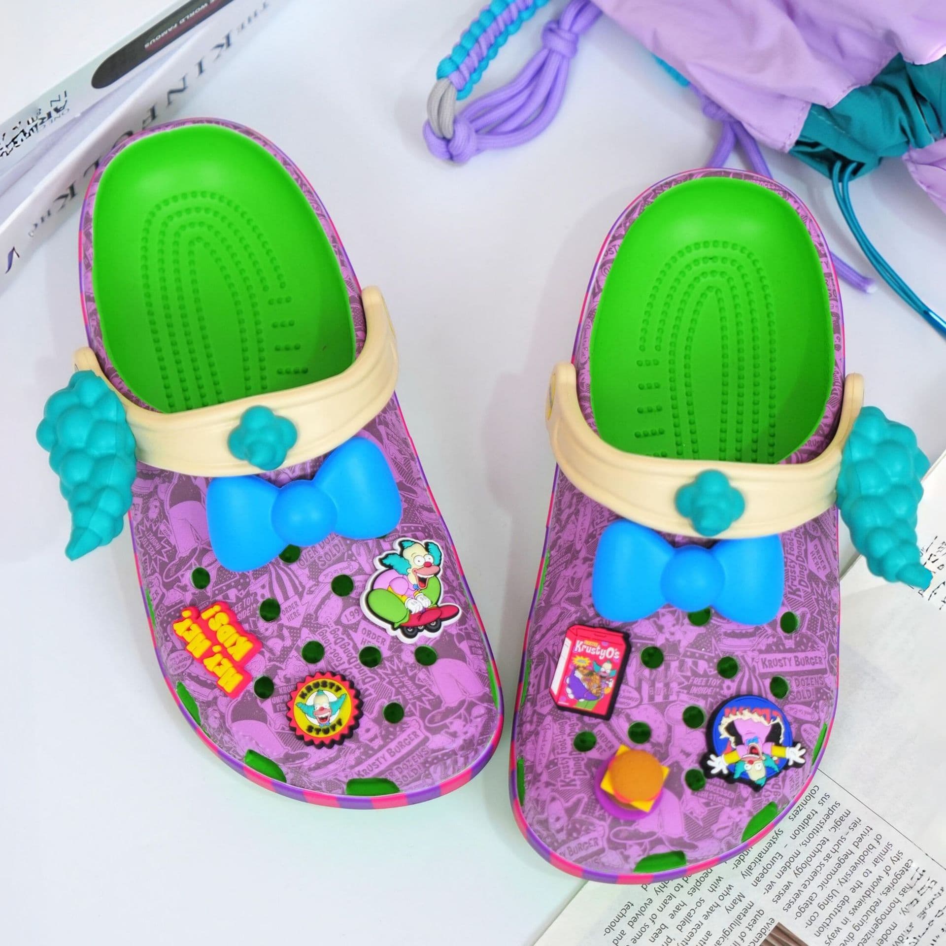 Summer new Kajia Simpson second generation cool cartoon dopamine color outdoor Crocs factory can be wholesaled