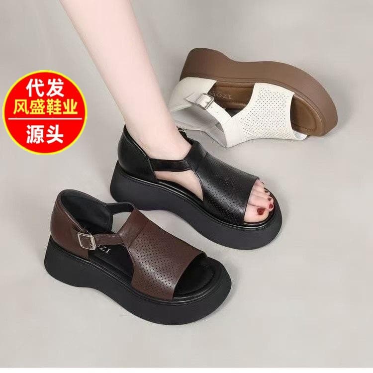 Thick-Soled Comfortable Closed-Back Sandals, 2026 Summer New Style, One-Strap Open-Toe Roman Sandals, Soft-Soled Beach Sandals