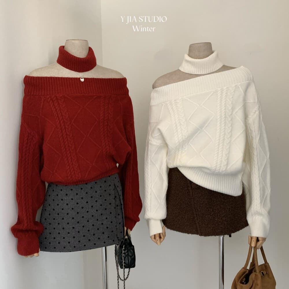Clearance Sale, No Returns or Exchanges. Autumn/Winter Korean Soft Style Cable Knit Off-Shoulder Warm Sweater for Women 1533 (with Neck Gaiter)