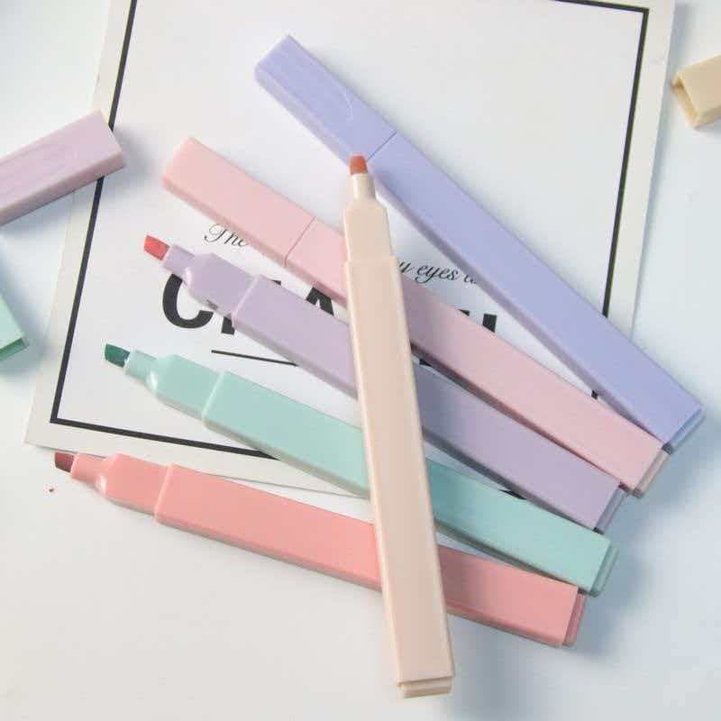 Morandi Color Series Highlighter Set with Soft Tip, Aesthetic Student Markers for Journaling