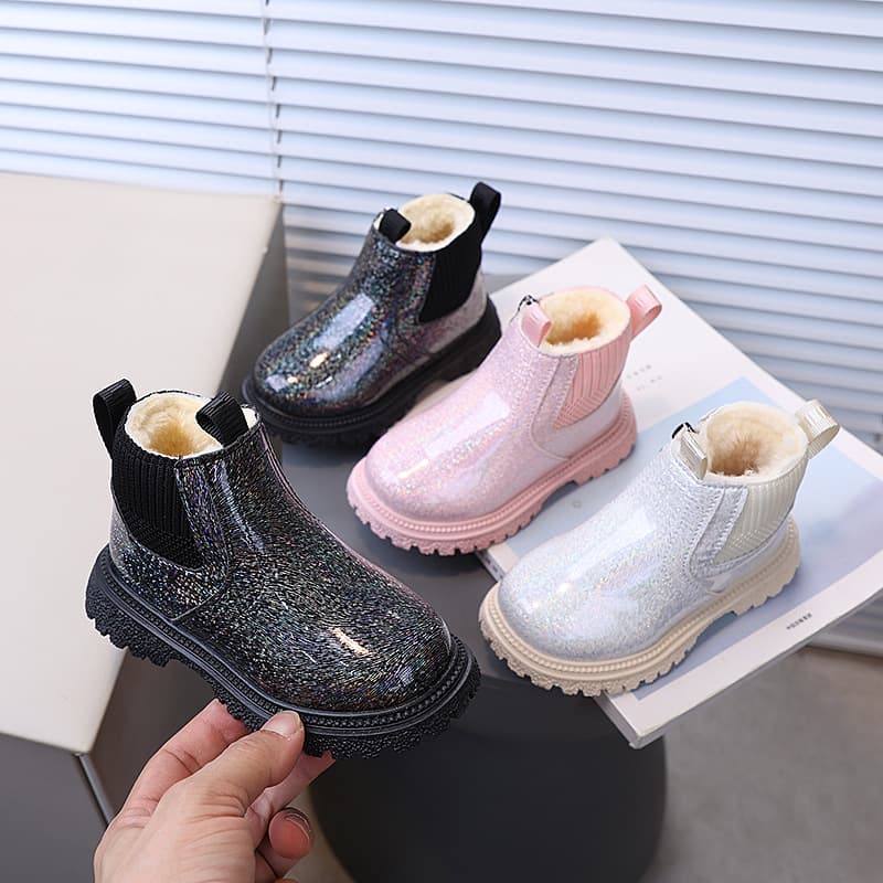 New Children's Fashionable Martin Boots, Boys and Girls Soft Sole Anti-Slip Warm Lining Glitter Leather British Style Leather Boots