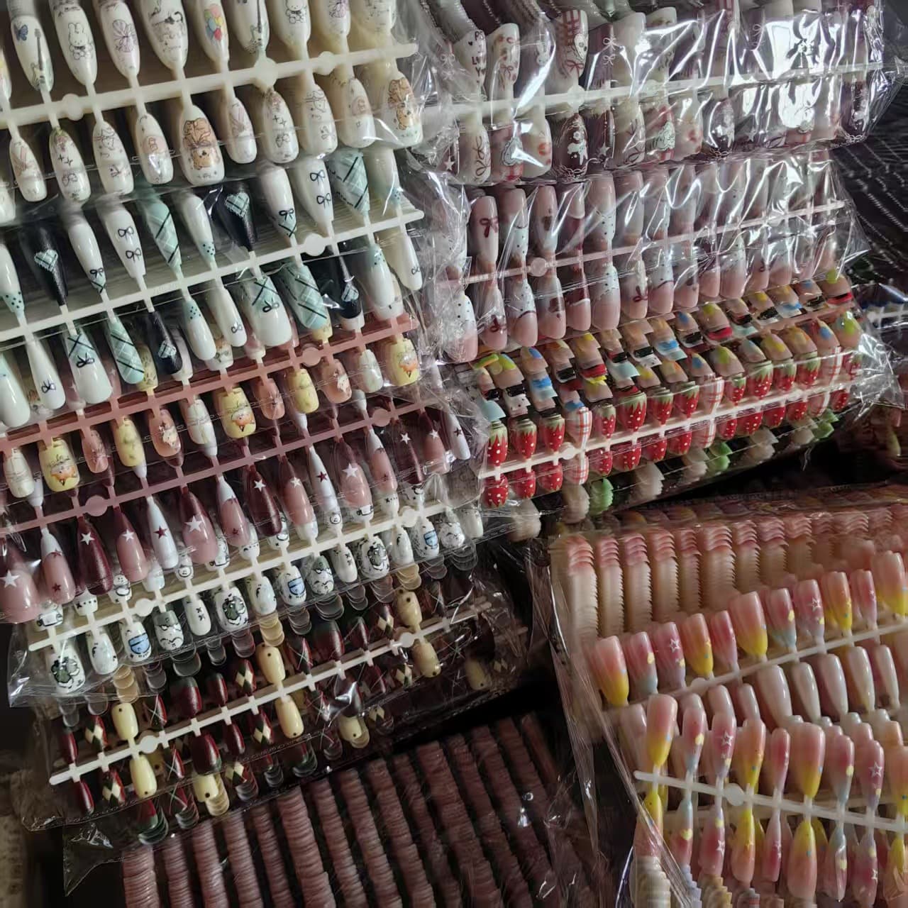 [Weixia Clearance] 30 pieces of finished pre-made nails, full size nail strips wholesale Douyin lucky bag