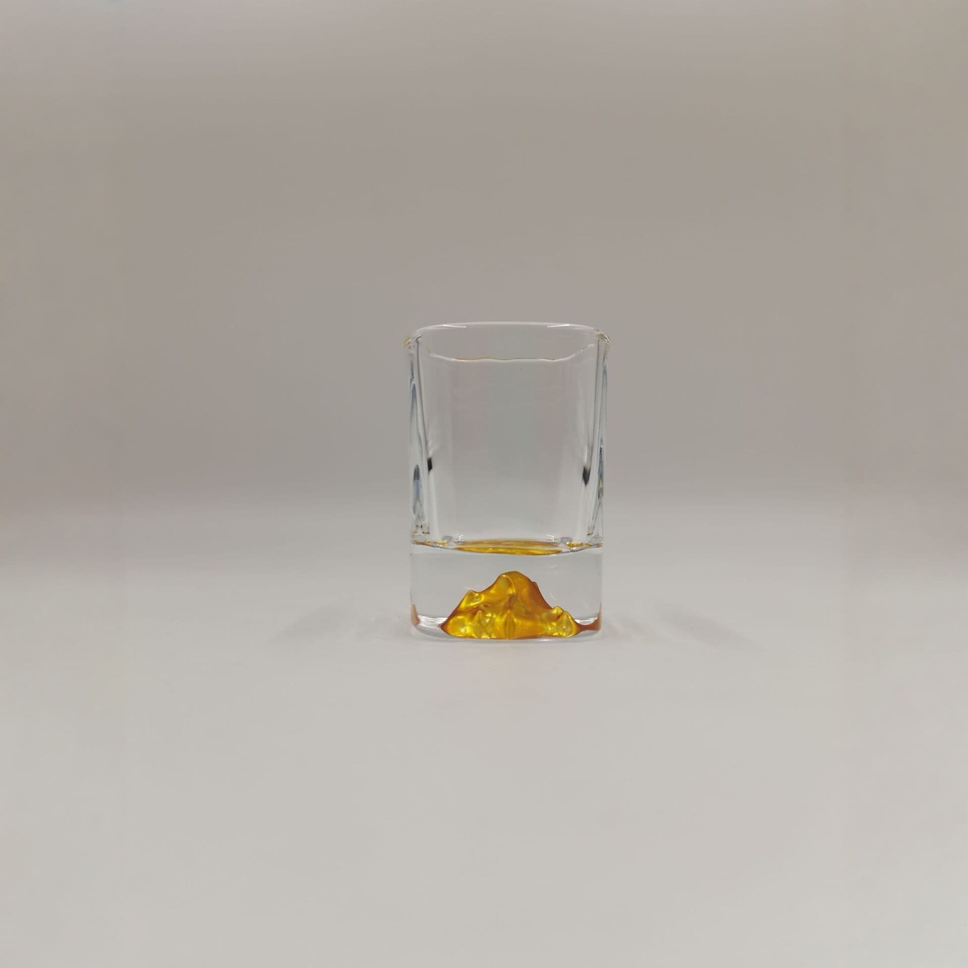 Creative Iceberg Bottom Glass Shot Glass 50ml One-Shot Cup Baijiu Spirit Glass Home Bar Small Tumbler Water Glass