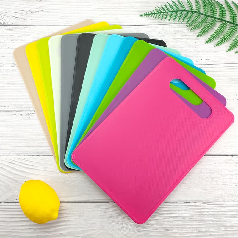 Factory Wholesale Plastic Cutting Board Kitchen Tool PP Chopping Board Creative Fruit Cutting Board