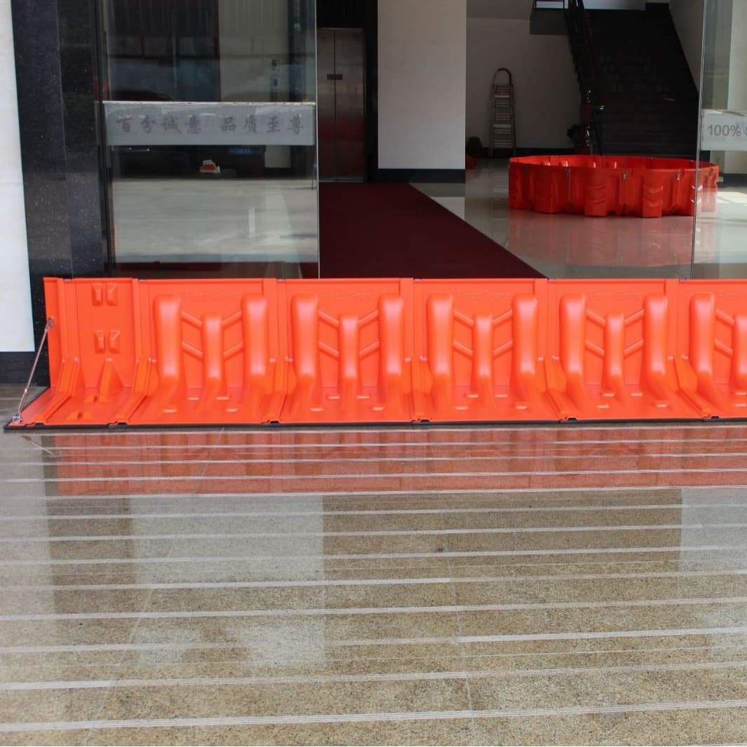 ABS plastic movable L-shaped telescopic flood gates, water-absorbing expansion sandbags for underground garage flood control