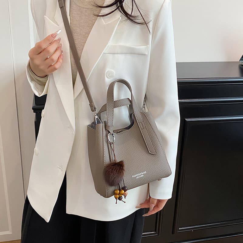 Cross-border Retro Basket Bucket Bag for Women 2025 New Style Fashion Versatile Handbag Casual Commute Crossbody Bag