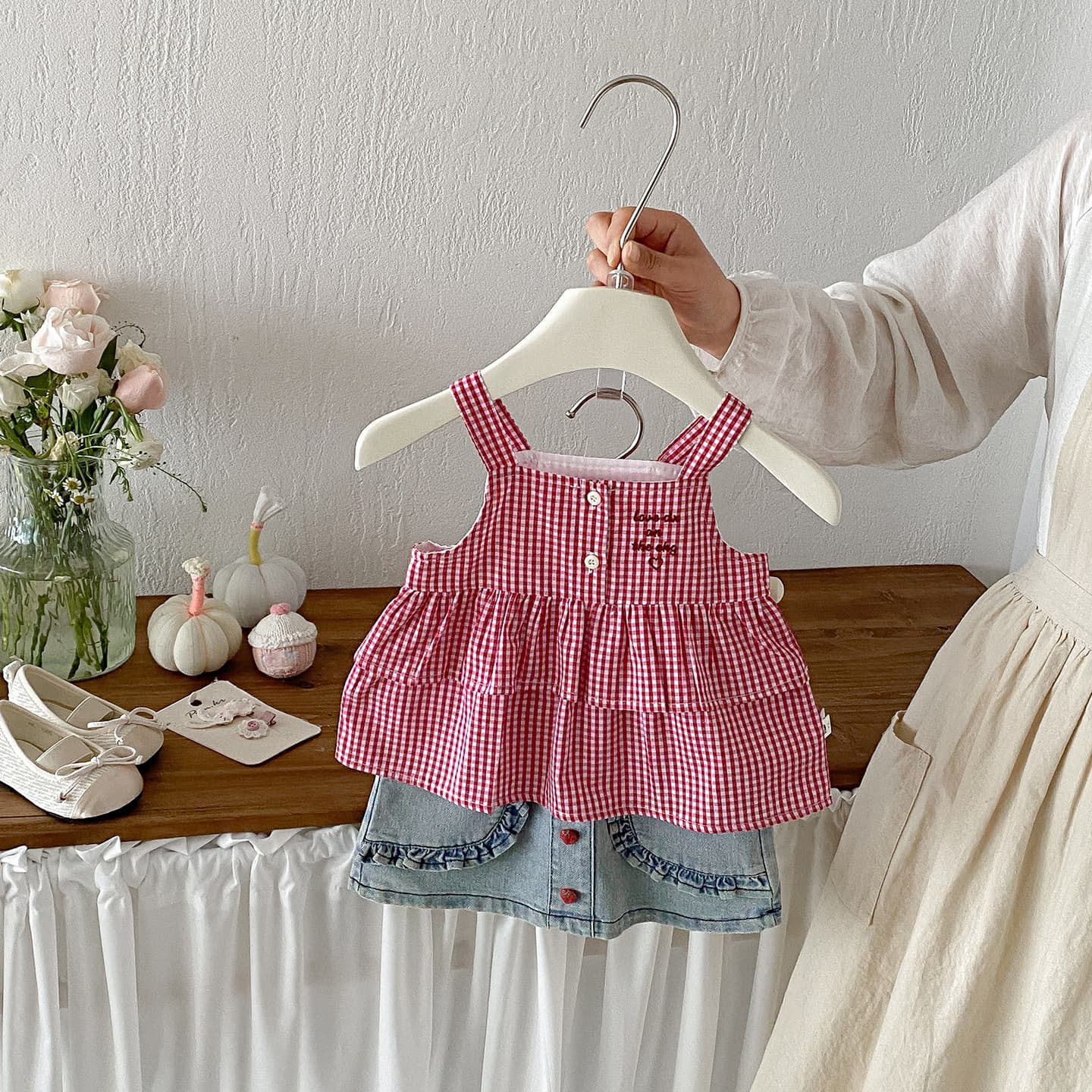 Dianxi infant and toddler summer new sweet plaid top suit girl's fashionable vest denim skirt two-piece set