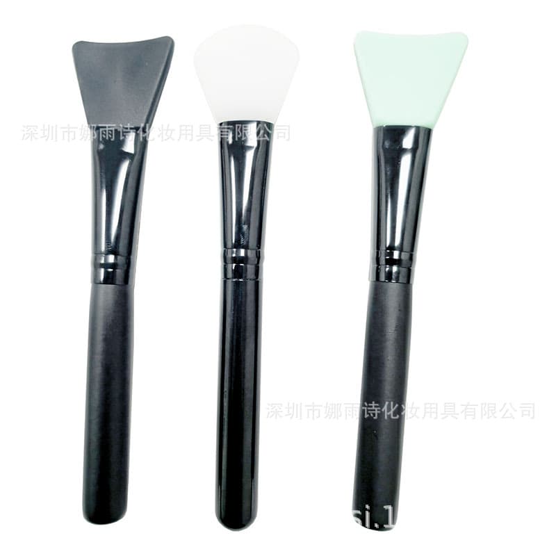 Wooden Handle Black Powder Brush, Face Powder Brush, Mask Brush, Makeup Tools Wholesale, Contour Brush, Flat Head Setting Brush, Portable Version