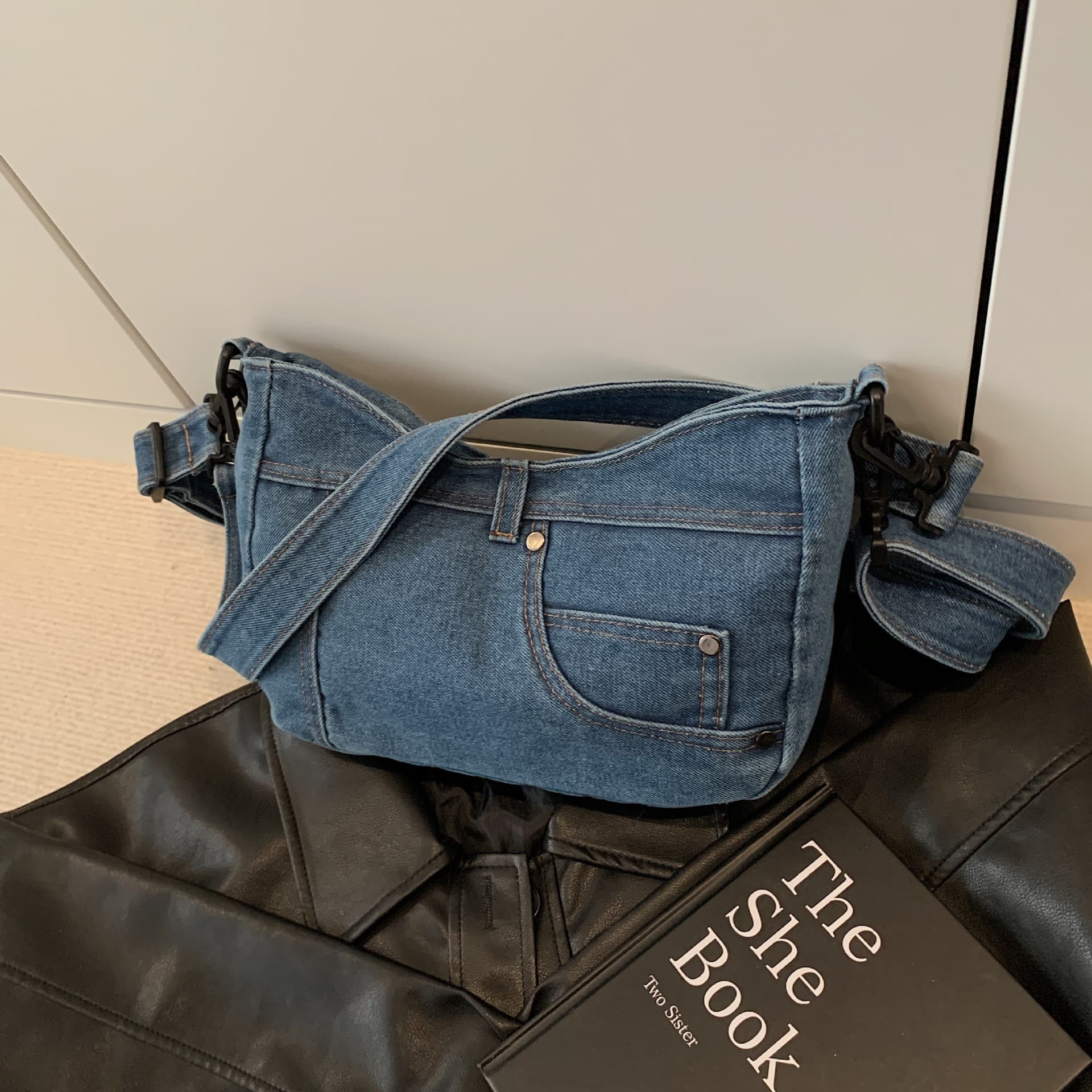 2026 New Denim Simple Imitation Shorts Shape Cross Shoulder Bag Simple Women’s Bag Casual Bag