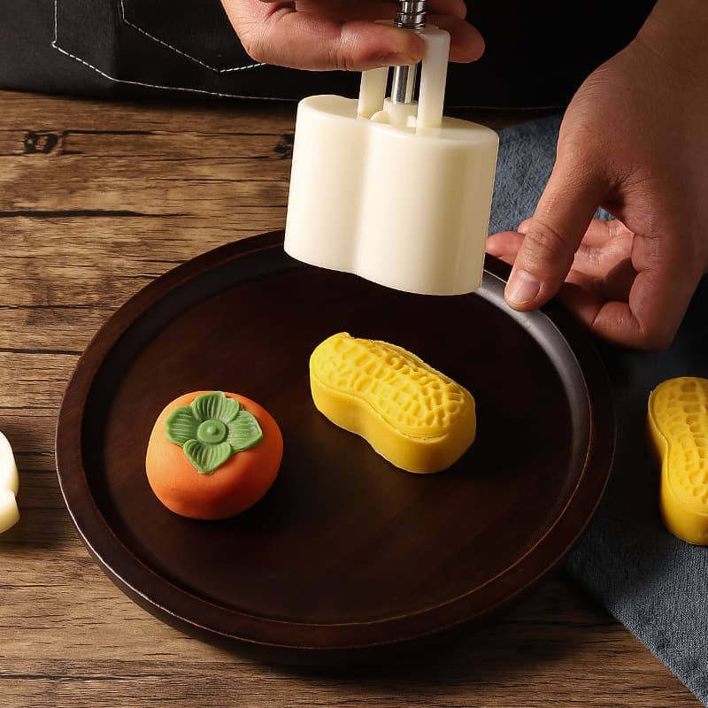 New National Tide Persimmon Peanut Moon Cake Mold Mid-Autumn Home Baking Hand-pressed Printing Mold Good Things Happen 50g