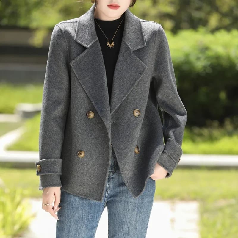 New Short Wool Coat for Middle-Aged and Elderly Women, Double-Sided Wool, Loose Fit, Slimming Woolen Coat for Petite Figures