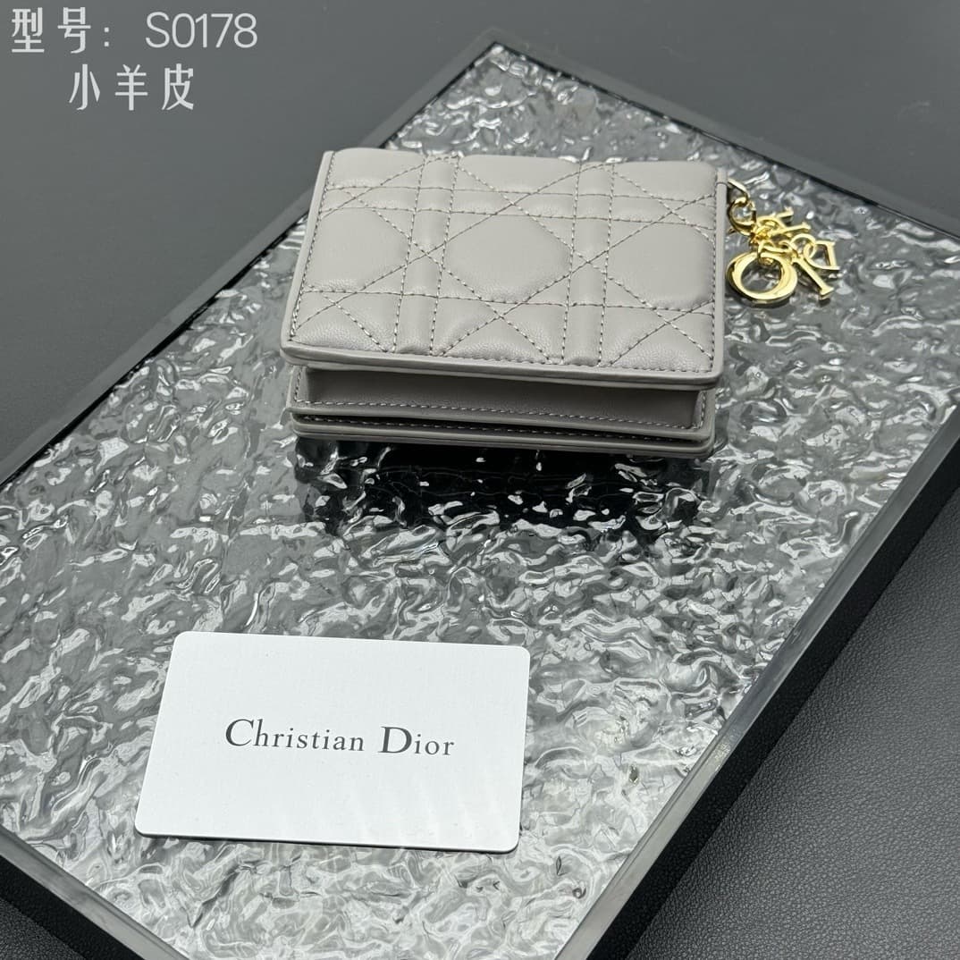 New European and American trendy brand wallet for women, premium feel, wallet and card holder in one, ins-style high-end multi-slot card case