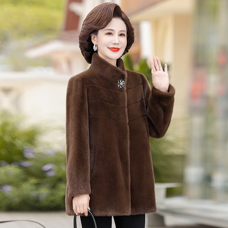 Women's Autumn/Winter Faux Mink Fur Coat for Middle-aged and Elderly Ladies, Faux Fur Warm Outerwear for Wealthy Ladies